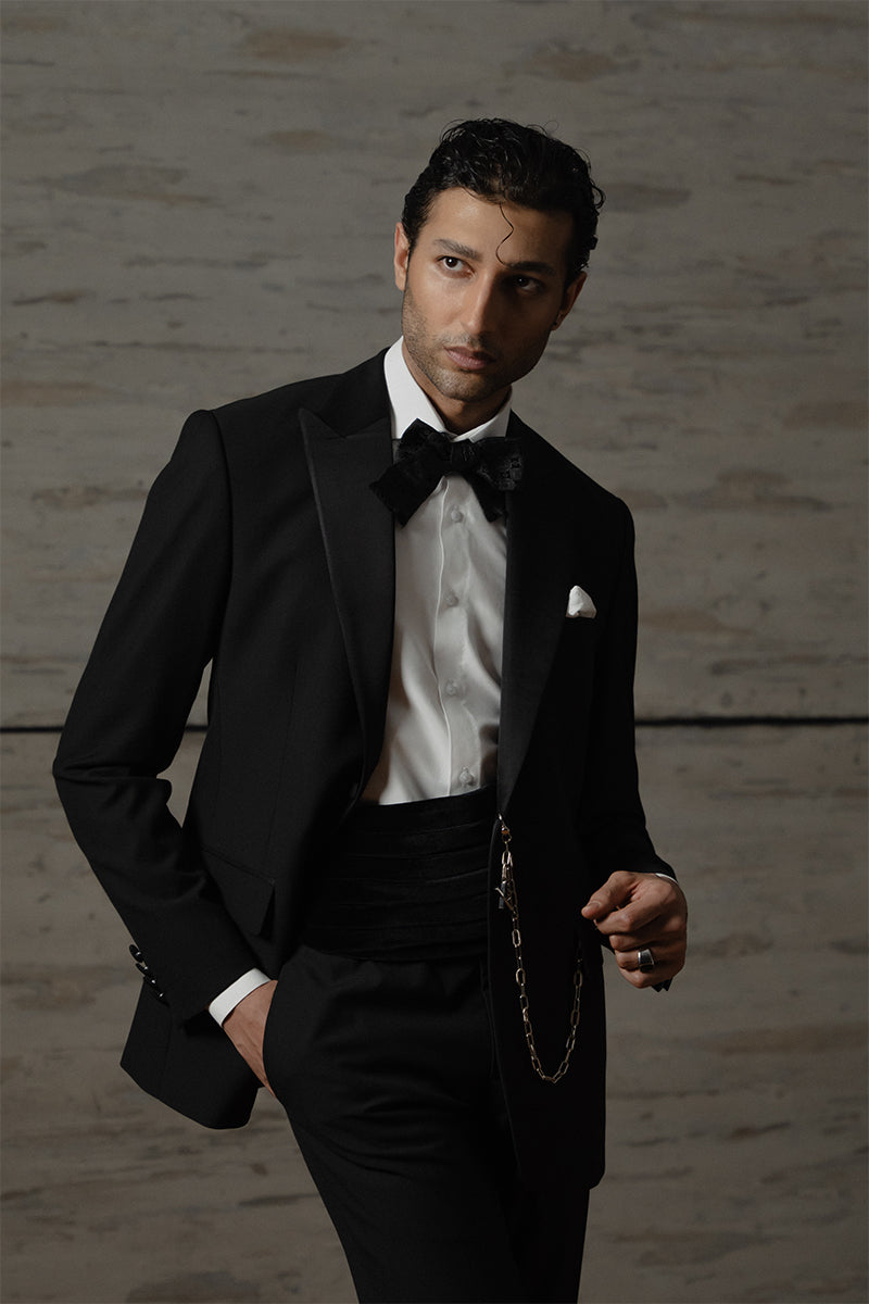 Top more than 155 black tuxedo suit latest