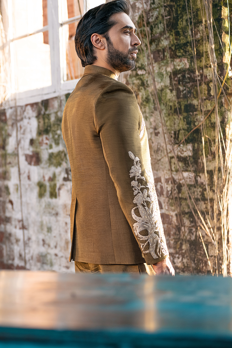 BROWN EMBROIDERED PRINCE COAT